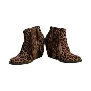 Very Volatile Los Angeles Laine Leopard boot‎ Women’s 6.5  USED